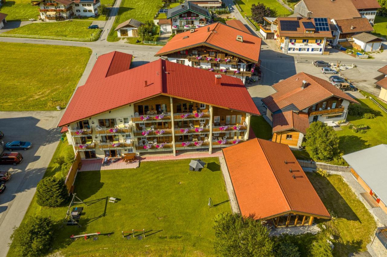Appartement Gaestehaus Woetzer Und Landhaus Stocka à Grän Extérieur photo
